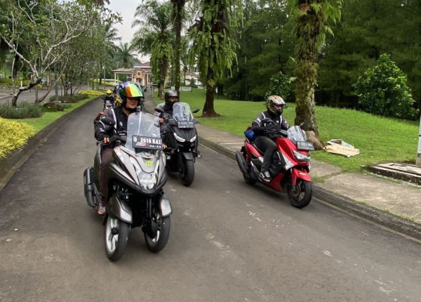 7 Tips Saat Touring Berkelompok Agar Selamat dan Tidak Mengganggu Orang Lain