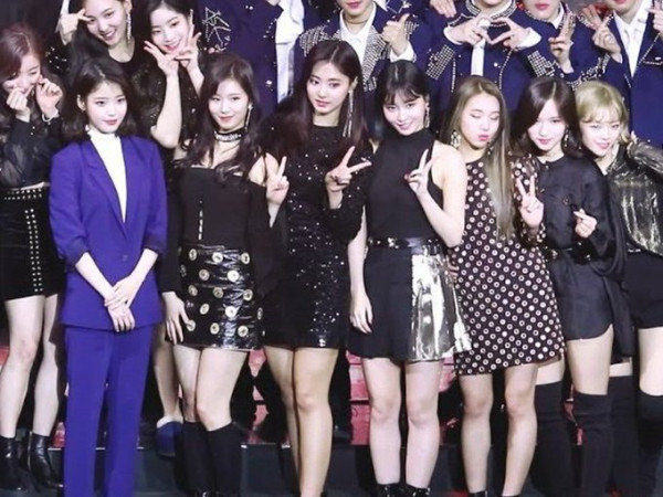 5 Artis Korea Terkenal Royal dengan Teman, Nomor 3 Kasih Cincin Nikah