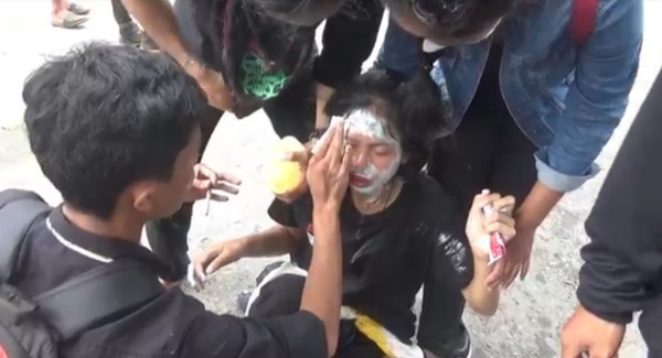 Demo Sengketa Lapangan Gembira di PN Makale Berujung Bentrok, Siswa Pingsan