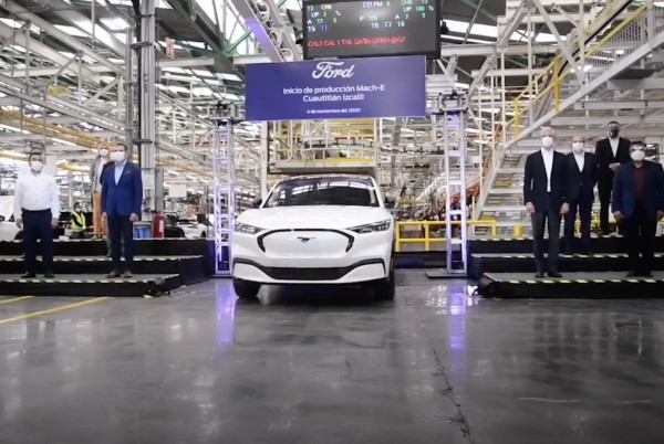 Mau Bikin 2 Juta Mobil Listrik Ford Ngaku Belajar Banyak dari Tesla