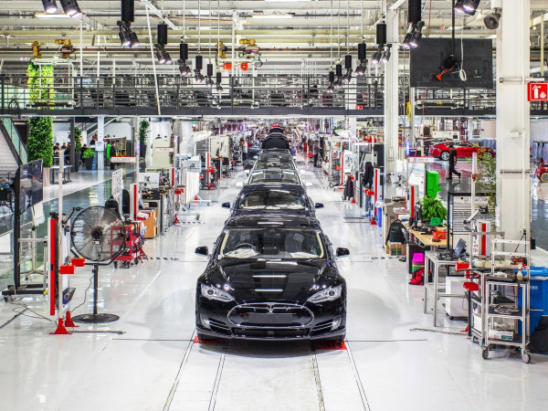 Mau Bikin 2 Juta Mobil Listrik Ford Ngaku Belajar Banyak dari Tesla