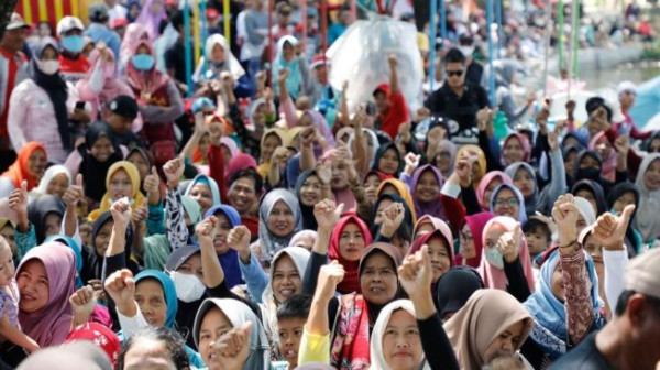 Ganjar Mbangun Ndeso Raih Simpati dari Warga Bojonegoro