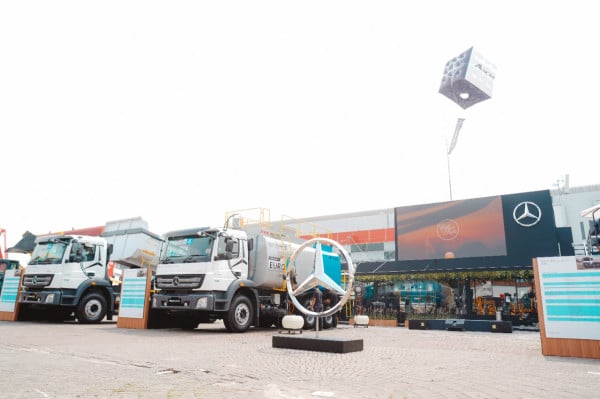 Keunggulan dan Spesifikasi Truk Mercedes-Benz Axor Euro 4 yang Menggoda Pebisnis
