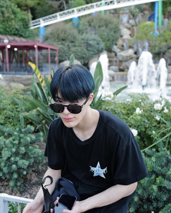 7 Artis Korea yang Akun Instagram Pribadinya Belum Centang Biru