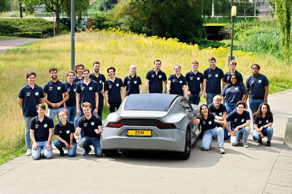 Keren, Mobil Buatan Mahasiswa Belanda Ini Bisa Mengisap Polusi Karbondioksida