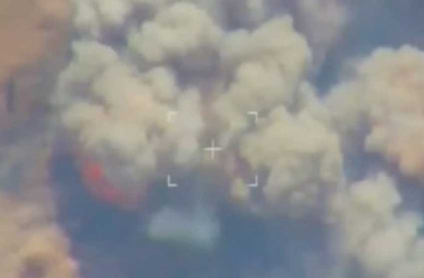 Pengebom Su-34 Rusia Hancurkan Bengkel Senjata Ukraina dengan Rudal Kh-29