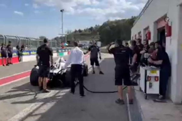 Formula E Gen 3 Kembangkan Teknologi Fast Charging di Pit Stop