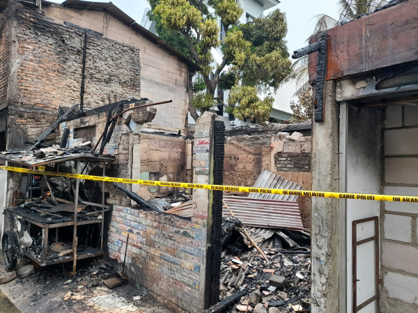 Kebakaran Permukiman di Kemayoran Padam, 10 Rumah Ludes Terbakar