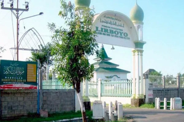 5 Rekomendasi Pondok Pesantren di Jawa Timur