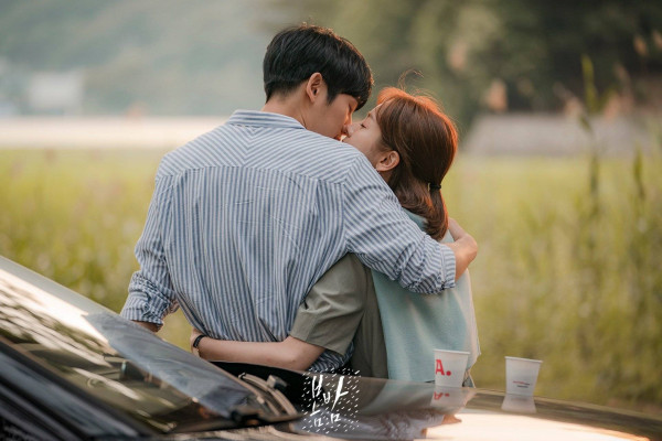 10 Drama Korea Komedi Romantis Rating Tertinggi di Rotten Tomatoes