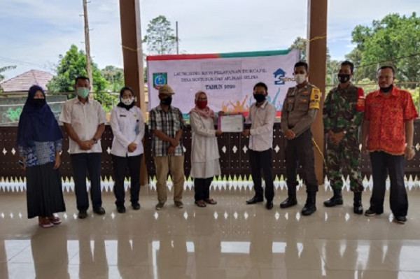 Tingkatkan Pelayanan Adminduk, Bupati Belitung Timur Raih Penghargaan KDI 2022