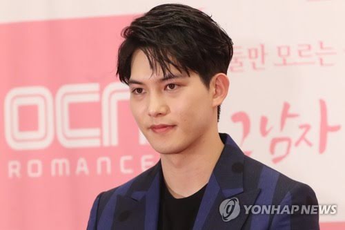 6 Idol K-Pop yang Tidak Akan Pernah Terlihat di Atas Panggung Lagi