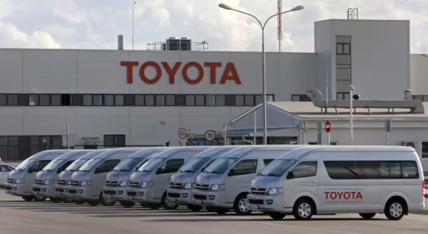 Korban Baru Perang Rusia, Toyota Akhirnya Resmi Tutup Pabrik
