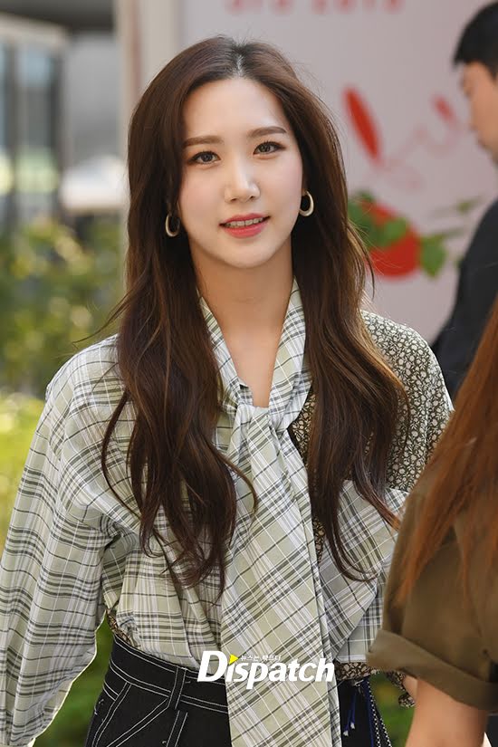 6 Idol K-Pop yang Tidak Akan Pernah Terlihat di Atas Panggung Lagi