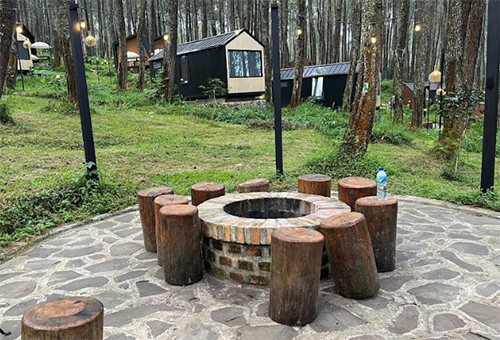 Serunya Menginap di Bobocabin Cikole, Hotel yang Menyatu dengan Alam