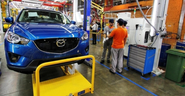 Tak Kuat Hadapi Perang Berkepanjangan, Mazda Stop Produksi Mobil di Rusia