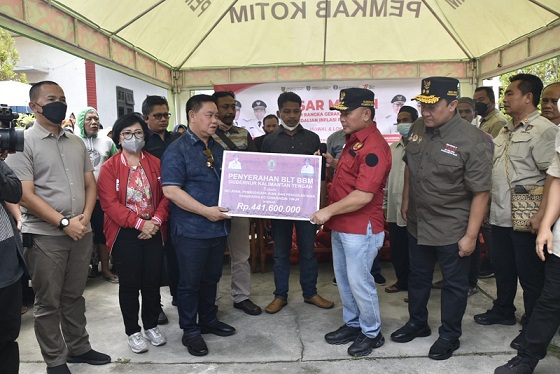 Tekan Laju Inflasi, Pemprov Kalteng Gelar Pasar Murah