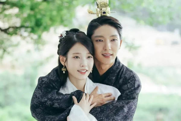 4 Artis Korea yang Punya Marga Sama tapi Tidak Bersaudara, Nomor 2 Mantan Suami Istri