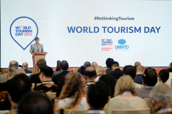 Jadi Garda Terdepan Transformasi Pariwisata, Sandiaga Uno: Bali Tuan Rumah Sempurna Rayakan World Tourism Day 2022