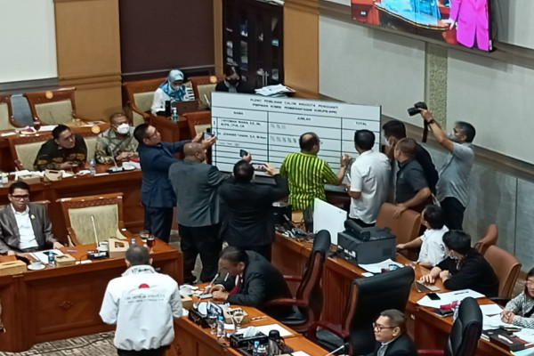 Johanis Tanak Terpilih Jadi Calon Pimpinan KPK Pengganti Lili Pintauli Siregar