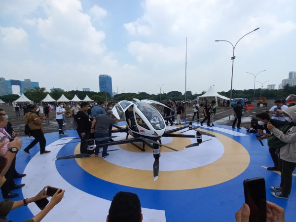 Mengenal Taksi Terbang EHang 216, Kapan Bisa Digunakan di Indonesia?