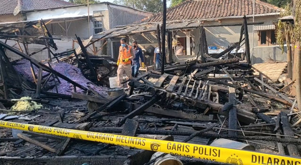 Ledakan Dahsyat Guncang Pabrik Petasan di Indramayu Akibatkan Pekerja Tewas