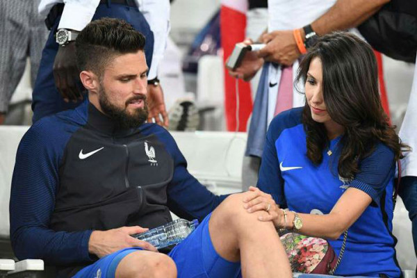 4 Kasus Selingkuh Pesepak Bola, Salah Satunya dengan Istri Sahabat Sendiri
