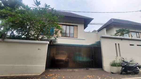Usai Heboh Dugaan KDRT, Kondisi Tempat Tinggal Leslar Sepi bak Tak Berpenghuni