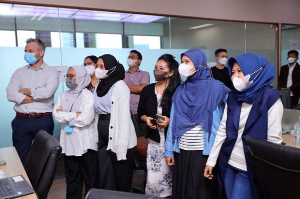 Memperingati Hari Jadi ke-7 OnlinePajak Terus Berinovasi Turut Membangun Negeri