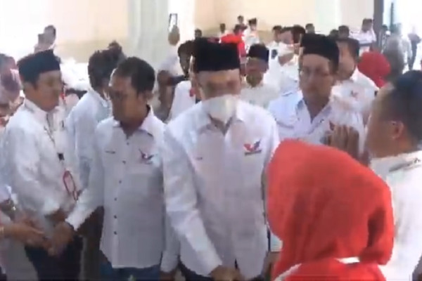 Berkunjung ke Bangkalan, TGB Sebut Elektabilitas Perindo Konsisten Naik