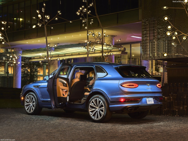 Bentley Bentayga EWB kini Lebih Panjang dari Fortuner dan Pajero Sport