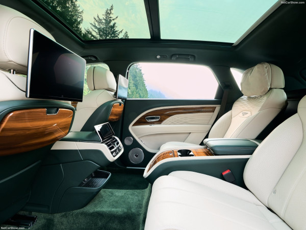 Bentley Bentayga EWB kini Lebih Panjang dari Fortuner dan Pajero Sport