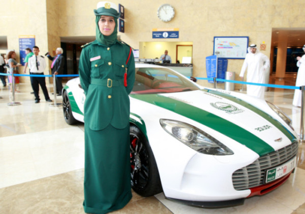 Ternyata Ini Alasan Polisi Dubai Gunakan Supercar Lamborghini Aventador hingga Bugatti Veyron