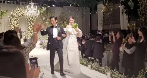 Potret Pernikahan Nam Goong Min dan Jin Ah Reum yang Bertabur Bintang