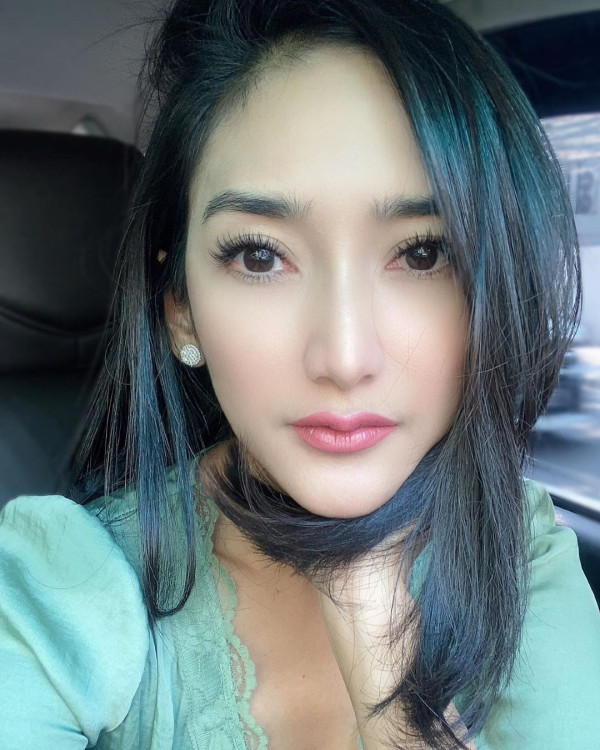 6 Jurusan Kuliah Artis Indonesia Tak Biasa, Nomor 3 Pelajari Cara Kerja Otak Manusia