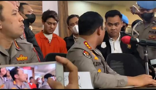 Penampakan Rizky Billar Berbaju Oranye usai Resmi Ditahan