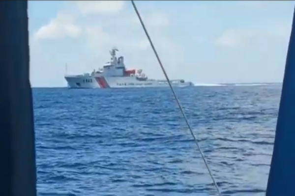 Nelayan Diintimidasi Kapal Penjaga Pantai China, Guspurla Koarmada I Gelar Patroli Udara