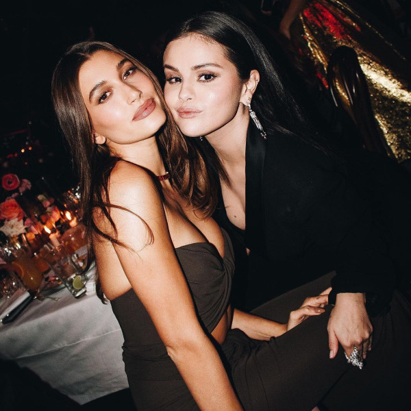Selena Gomez dan Hailey Bieber Foto Bareng untuk Pertama Kalinya, Tegaskan Tak Berkonflik