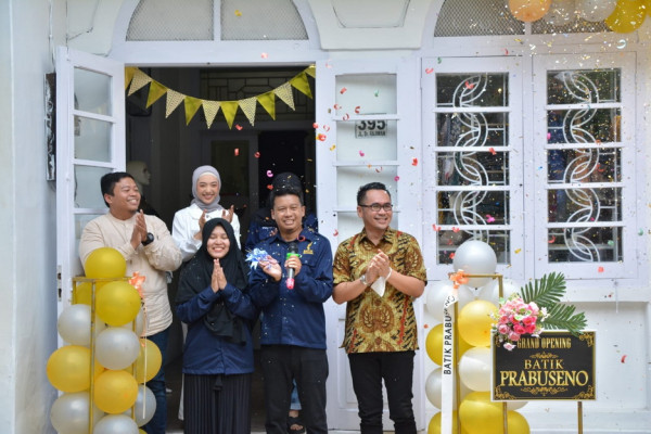 Miliki Beragam Motif, Batik Kekinian Prabuseno Banyak Digemari Kawula Muda