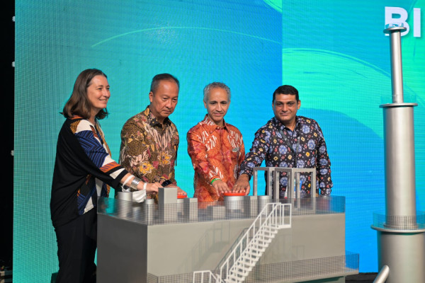 Upaya Nyata Mengurangi Emisi CO2 dengan Energi Terbarukan