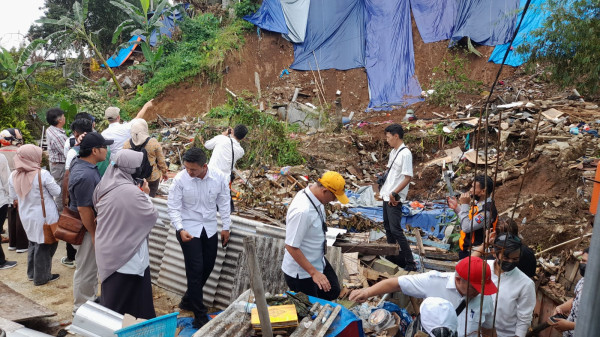 Ini Penyebab Longsor Tewaskan 4 Orang di Gang Barjo Bogor