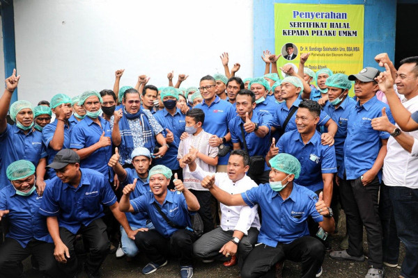 Perluas Pasar, Sandiaga Uno Dorong Digitalisasi UMKM