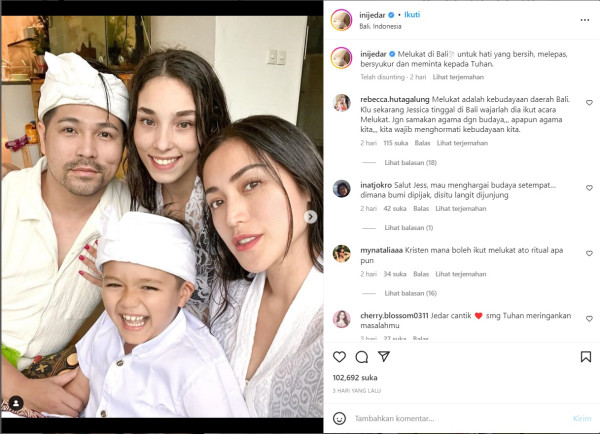 Jessica Iskandar Jalani Prosesi Melukat, Berharap Bisa Lebih Tenang