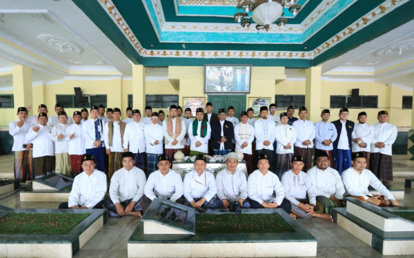 Peringati Hari Santri, Ponpes Attaqwa Putra Gelar Khataman Al-Qur'an dan Zikir Akbar