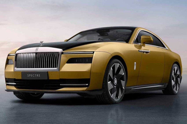Belum Lihat Bentuknya, Ratusan Orang Sudah Pesan Rolls-Royce Spectre