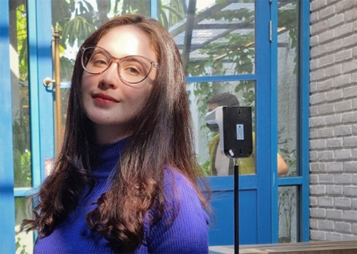 6 Artis Indonesia Berdarah Blasteran, Nomor 4 Tak Disangka