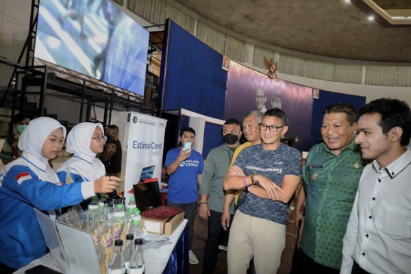 Sandiaga Dorong Ribuan Pelajar se-Malang Jadi Wirausaha
