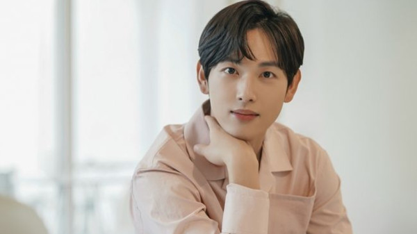 7 Aktor dan Aktris Drama Korea dengan IQ dan Inteligensi Tinggi