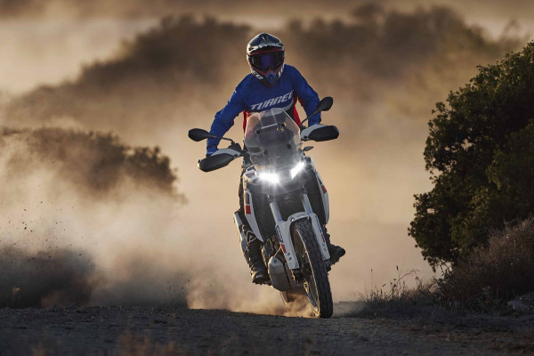 10 Hal tentang Aprilia Tuareg 660, Motor Adventure Seharga Fortuner VRZ