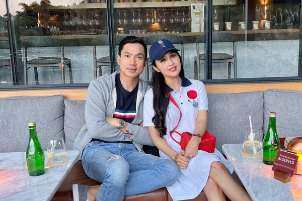 5 Artis Cantik yang Dinikahi Pria Konglomerat, Siapa Saja Mereka?